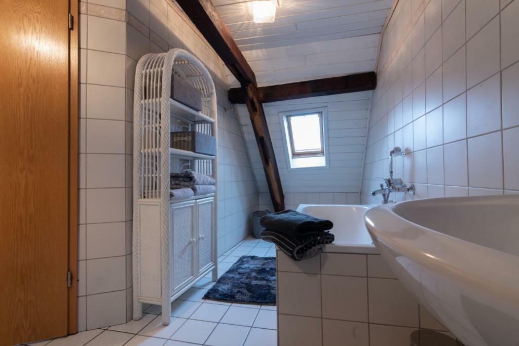 Ferienwohnung Flaemisches Weinhaus Wintrich Buitenkant foto